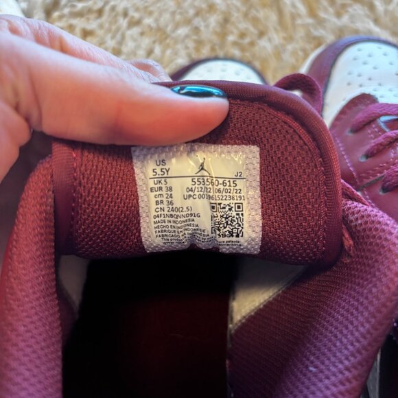 Air Jordan 1 Low GS Cherrywood Red Size Youth 5.5 - Picture 4 of 8